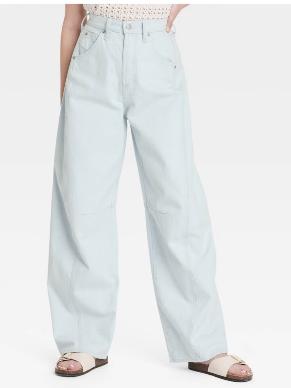 Women's High-Rise Curved Leg Jeans - Universal Thread Light Wash 0